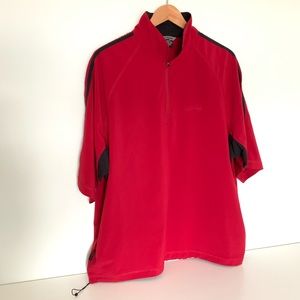 Levelwear Men’s pull over athletic shirt in red